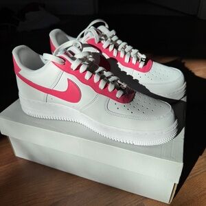 NIKE | Air Force 1 - white and pink - men size 10.5